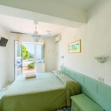 Parco Cartaromana Hotel 3*